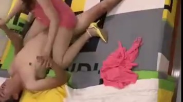 Bokep Indo Malam Spesial Angkat Cewenya Ke Ranjang