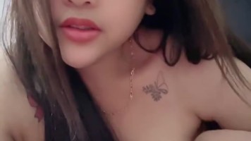 Lylaaa Gemoy Santuy Banget Playing Dua Sex Toys HOT51