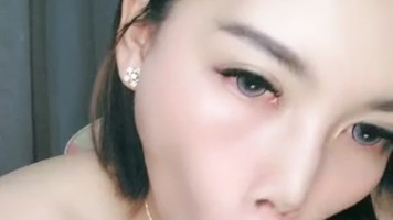 Bokep Indo Bianca Sexy Pake Stoking Bolong Colmek 2 Dildo