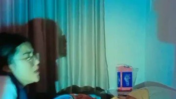 Rosalinda Ngewe Mendesah Keenakan (Reupload)